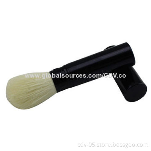 Individual retractable makeup brushes, made of aluminum ferrule and handle with natural goat hair
